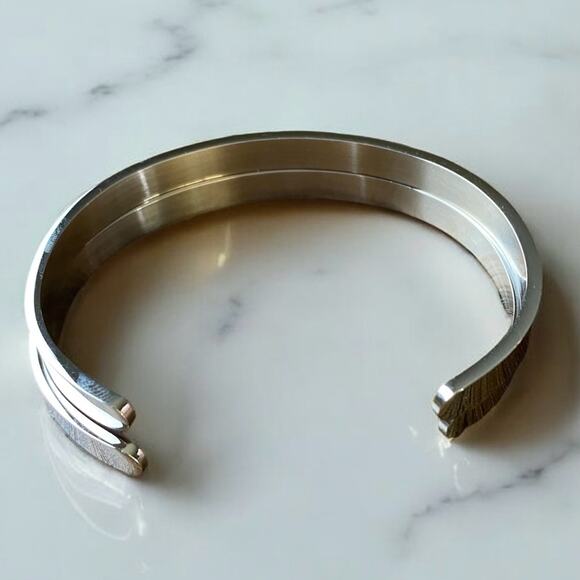 Sisters Stainless Steel Stamped Cuff Bracelet Set NEW - Picture 5 of 9